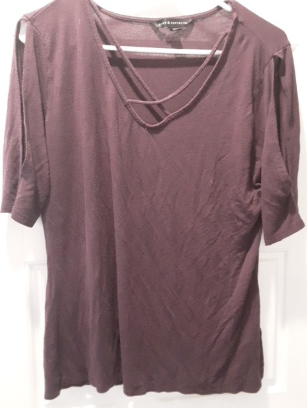Rock & Republic Plum Crisscross V-Neck Short Sleeve Top